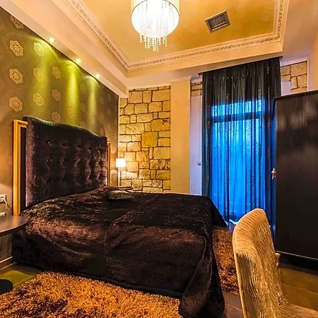 Chateau Rond Boutique 3* Órma