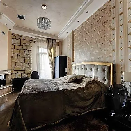Chateau Rond Boutique 3* Órma