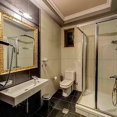 Chateau Rond Boutique 3* Órma